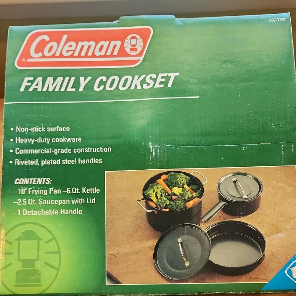 Coleman Cookware Set